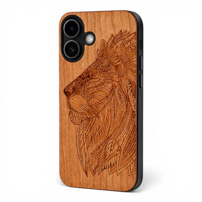Löwen Eden Case aus Kirschholz für das iPhone 16 mit MagSafe
