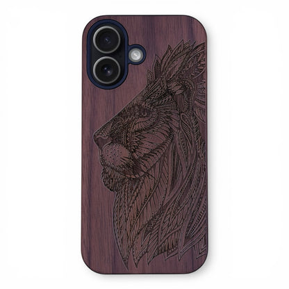 Löwen Eden Case aus Nussbaumholz für das iPhone 17 mit MagSafe