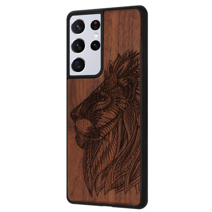 Lion Eden case made of walnut wood for the Samsung Galaxy S22 Ultra